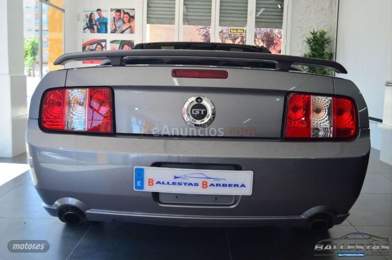 Ford Mustang 5.0 TiVCT V8 307kW Mustang GT A.Conv. de 2016 con 139.000 Km por 14.000 EUR. en Barcelona