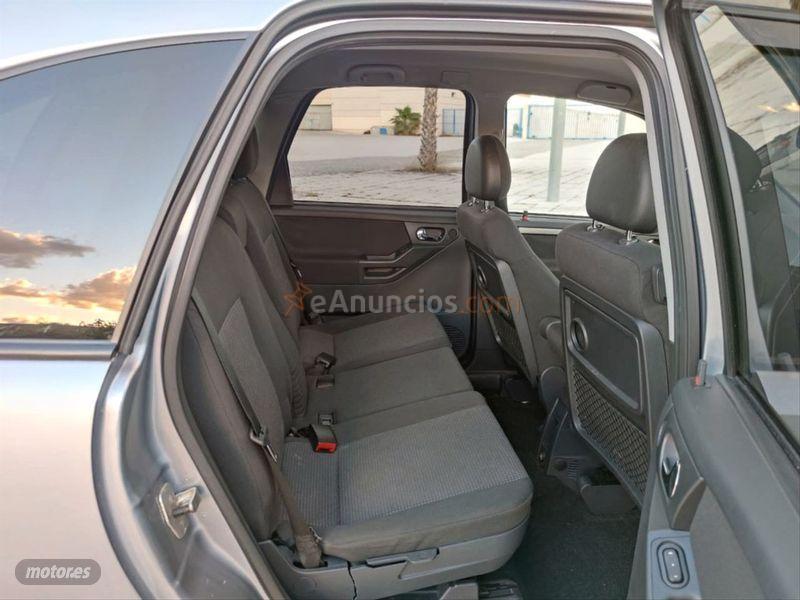Opel Meriva 1.6 XEP Cosmo de 2009 con 103.000 Km por 4.500 EUR. en Malaga