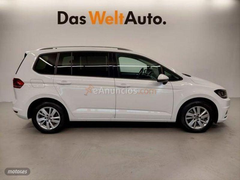 Volkswagen Touran Advance 2.0 TDI 110kW 150CV DSG de 2021 con 33.333 Km por 34.900 EUR. en Burgos