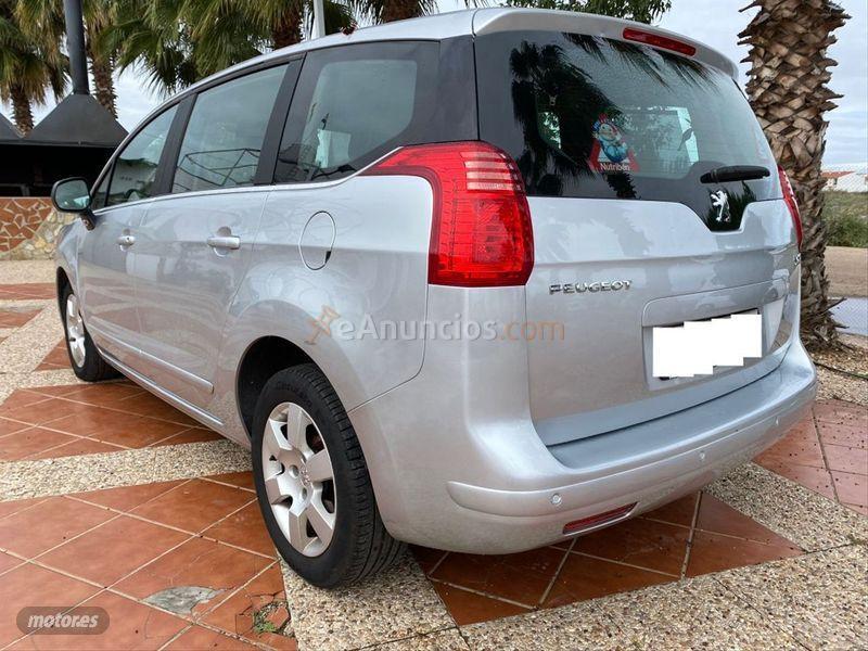 Peugeot 5008 Active 2.0 HDI 150 FAP de 2012 con 239.151 Km por 8.900 EUR. en Badajoz