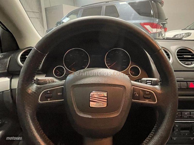 Seat Exeo ST 2.0 TDI CR 143 CV Style Ecomotive de 2013 con 190.000 Km por 8.900 EUR. en Sevilla