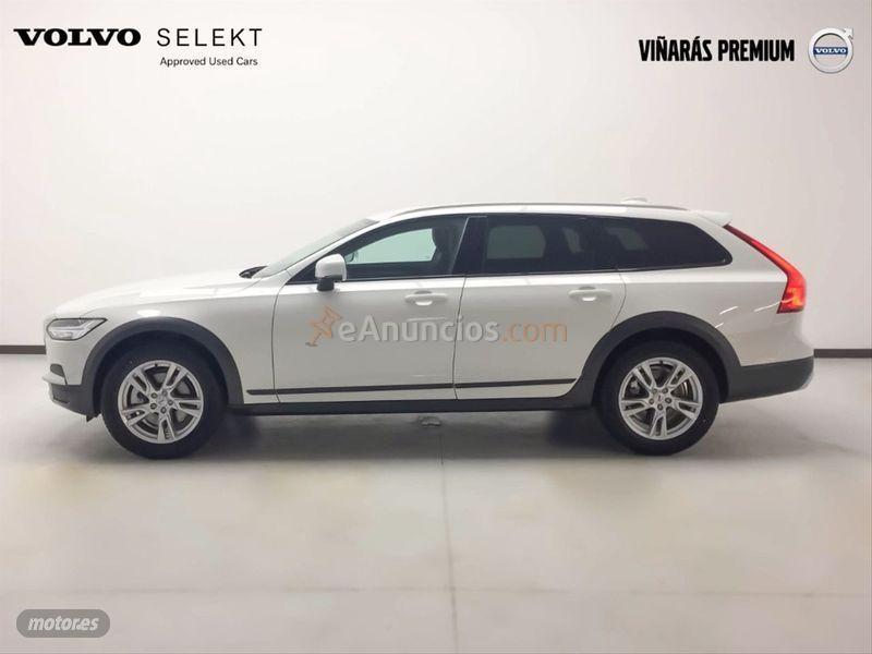 Volvo V 90 2.0 D4 AWD Auto de 2021 con 20 Km por 45.990 EUR. en Toledo
