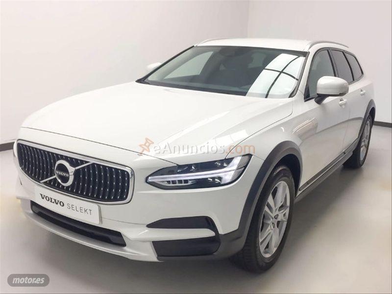 Volvo V 90 2.0 D4 AWD Auto de 2021 con 20 Km por 45.990 EUR. en Toledo