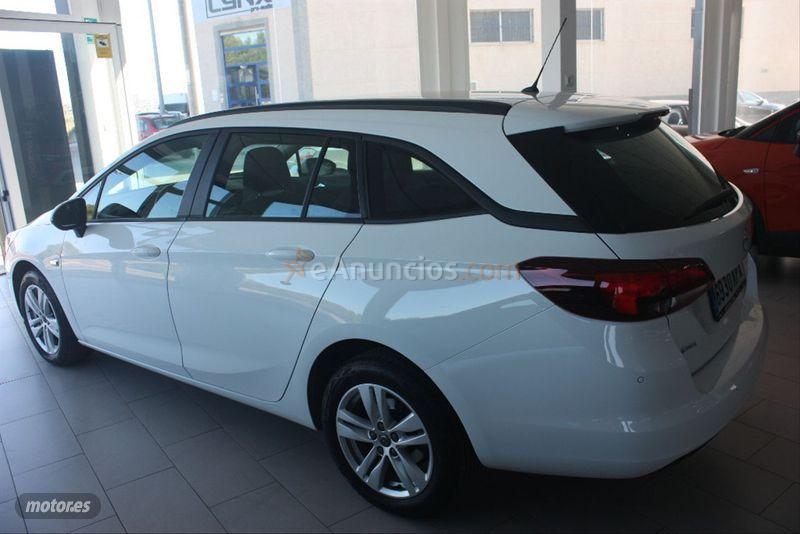 Opel Astra 1.6 CDTi 81kW 110CV Business ST de 2018 con 131.697 Km por 11.750 EUR. en Valencia