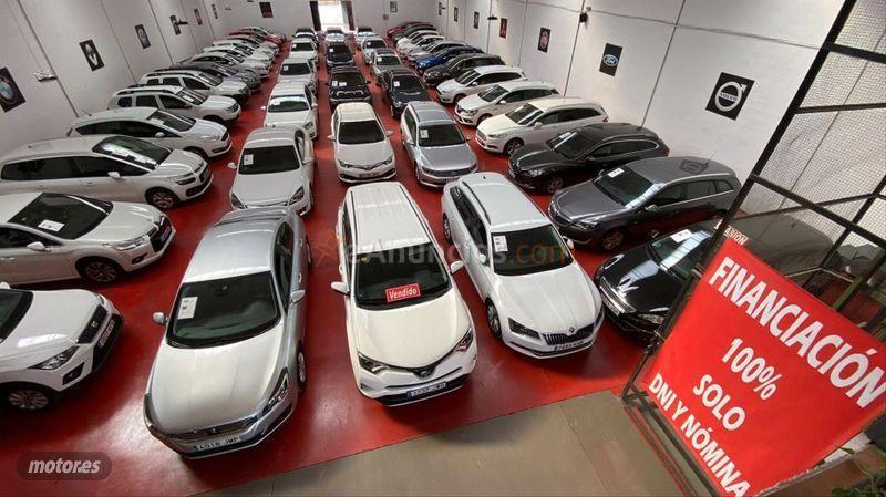 Opel Vivaro 1.6 CDTI SS 92kW L1 2.7t Combi Plus9 de 2018 con 140.000 Km por 20.999 EUR. en Malaga