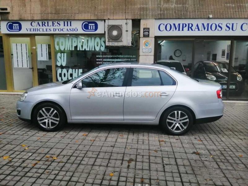 Volkswagen Jetta 1.6 FSI 115cv Advance 