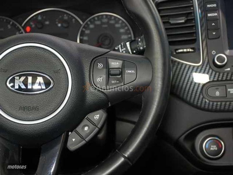 Kia Carens 1.6 GDi Drive 135 de 2018 con 45.000 Km por 17.900 EUR. en Cadiz