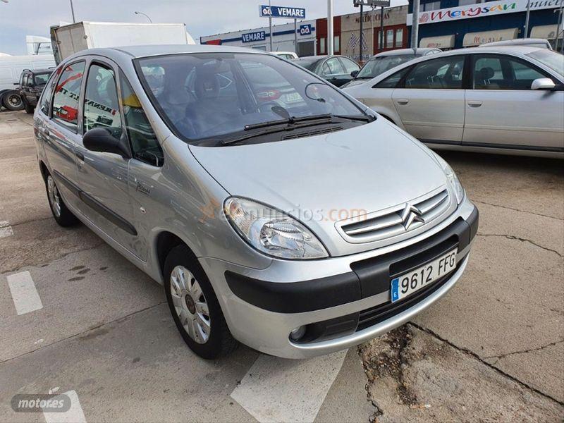 Citroen Xsara Picasso 1.6 16v HDI SX Top de 2006 con 87.000 Km por 4.900 EUR. en Salamanca