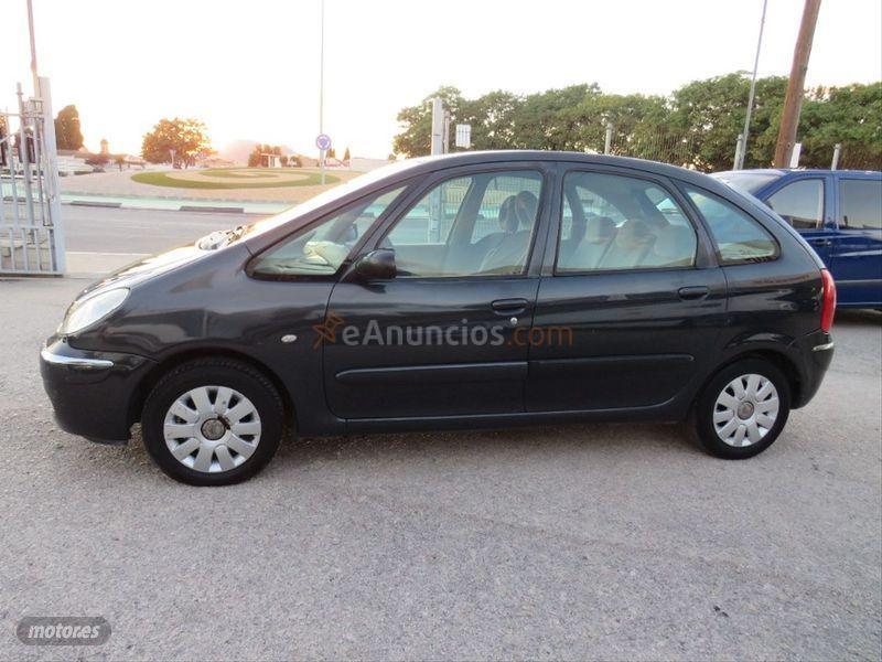Citroen Xsara Picasso 1.6 HDi 92 Exclusive de 2007 con 277.000 Km por 2.690 EUR. en Alicante