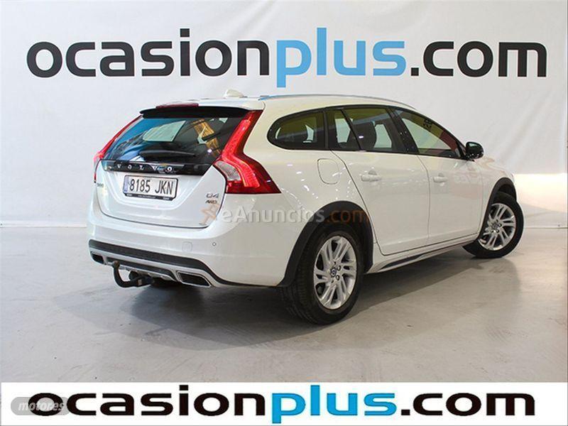 Volvo V 60 2.4 D4 AWD Momentum Auto de 2016 con 142.433 Km por 18.900 EUR. en Albacete