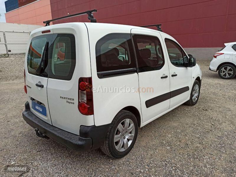 Peugeot Partner Tepee Access 1.6 HDi 75cv de 2013 con 166.000 Km por 6.999 EUR. en Malaga