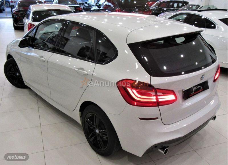 BMW Serie 2 220iA de 2016 con 110.900 Km por 23.490 EUR. en Malaga
