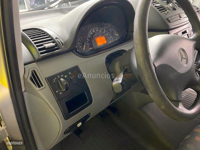 Mercedes Viano 2.2 CDI Trend Larga de 2005 con 178.000 Km por 10.990 EUR. en La Coruna