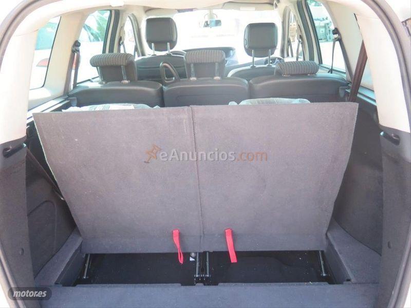 Renault Grand Scenic Dynamique Energy dCi 130 eco2 7p de 2012 con 135.000 Km por 11.999 EUR. en Madrid