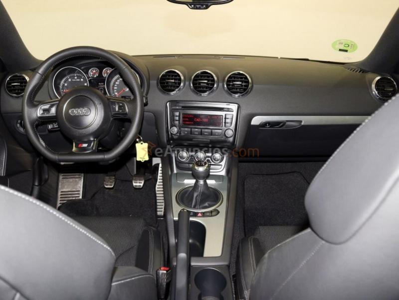 Audi TT Coupé 1.8 TFSI S line edition 