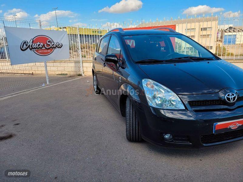 Toyota Corolla Verso 2.2 D4D 136cv Luna de 2007 con 96.000 Km por 4.990 EUR. en Alicante
