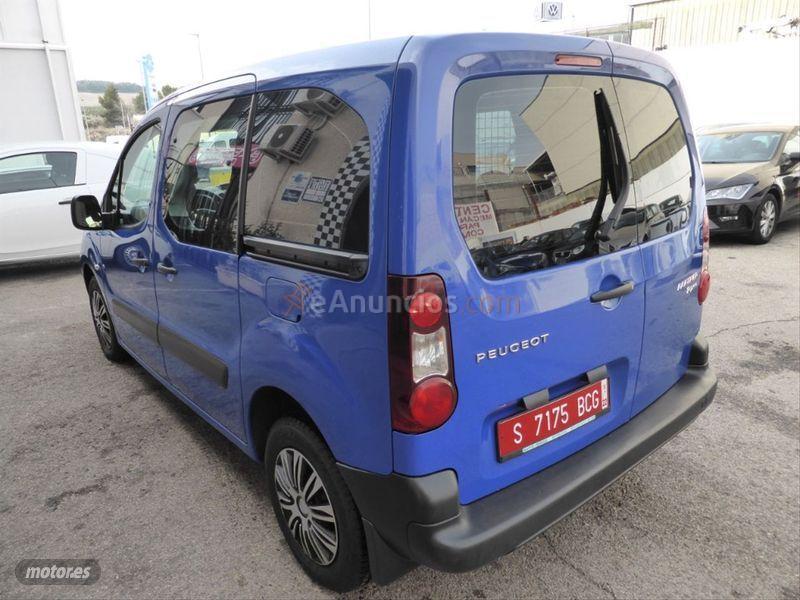 Peugeot Partner Tepee Active 1.6 HDi 92cv de 2015 con 145.184 Km por 8.290 EUR. en Madrid
