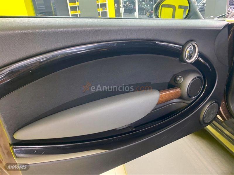Mini Cooper Cooper D Clubman Auto de 2009 con 158.000 Km por 9.490 EUR. en La Coruna