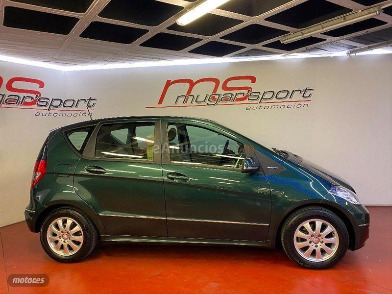 Mercedes Clase A A 180 BE de 2011 con 86.000 Km por 9.900 EUR. en Madrid