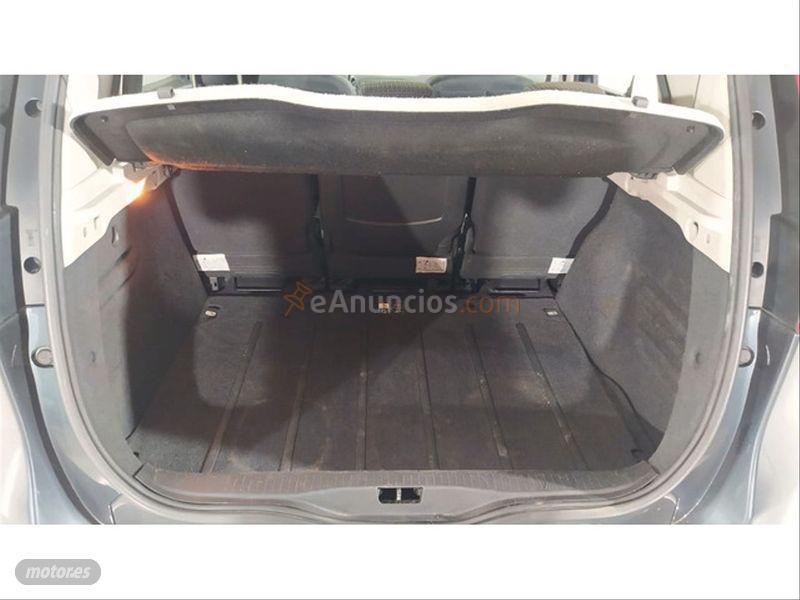 Renault Scenic Dynamique 1.9dCi 130cv de 2009 con 279.000 Km por 4.900 EUR. en Madrid