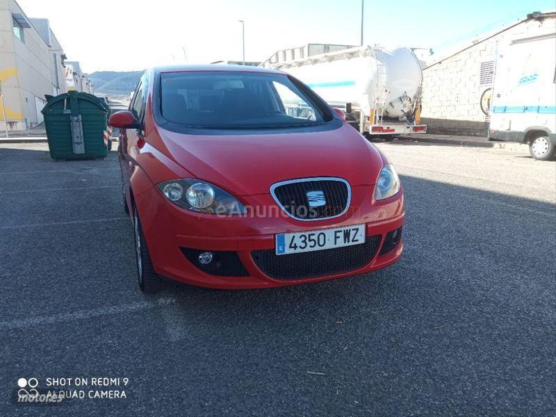 Seat Altea 2.0 TDI 140cv Sport Up de 2007 con 229.000 Km por 4.650 EUR. en Navarra