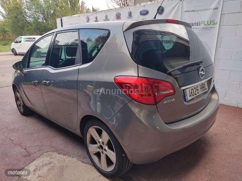 Opel Meriva 1.7 CDTI 110 CV Enjoy de 2011 con 150.000 Km por 5.500 EUR. en Madrid