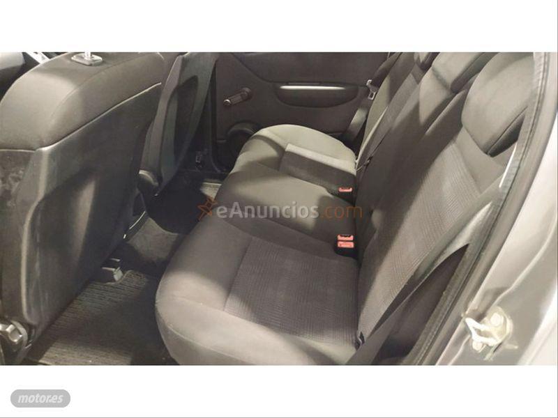 Mercedes Clase A A 160 BE Elegance de 2011 con 99.000 Km por 6.900 EUR. en Madrid