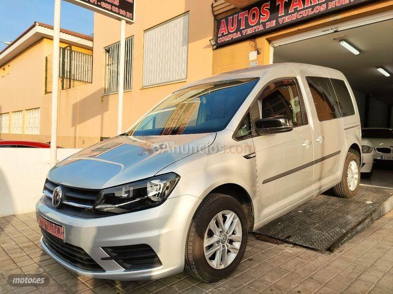 Volkswagen Caddy 1.6 TDI BMT 102CV Trendline Edition de 2015 con 141.000 Km por 11.990 EUR. en Las Palmas