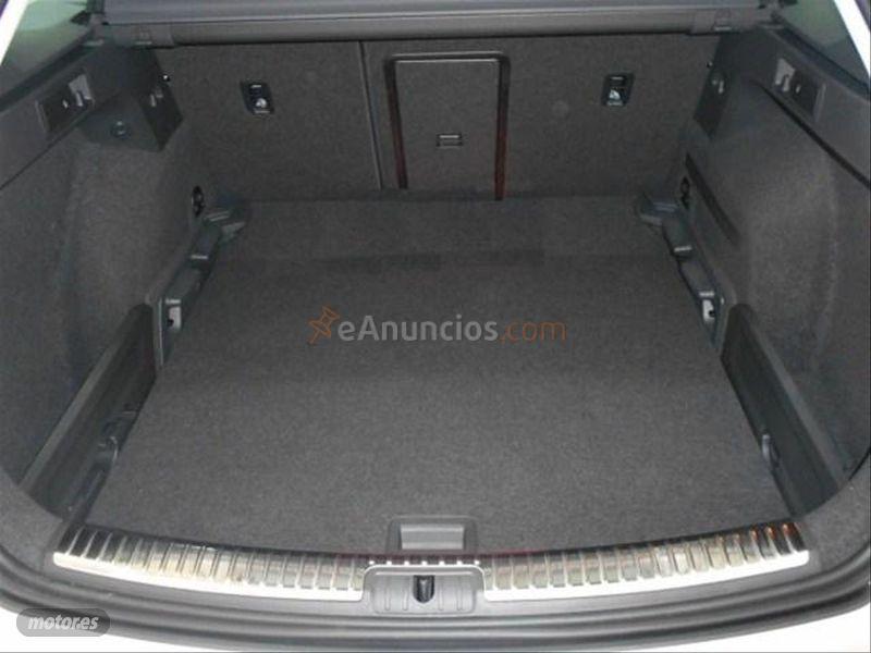 Seat Leon ST 1.6 TDI 85kW 115CV StSp Style de 2019 con 93.775 Km por 15.900 EUR. en Granada