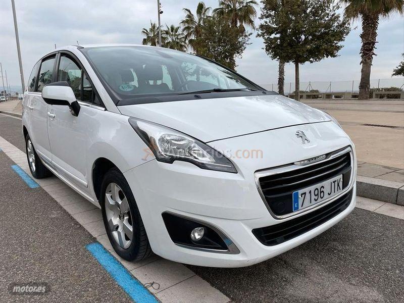 Peugeot 5008 Allure 2.0 BlueHDi 150 FAP de 2016 con 352.000 Km por 6.900 EUR. en Barcelona