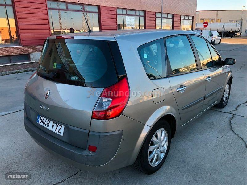 Renault Grand Scenic Dynamique 7 plazas 1.9dCi EU4 de 2007 con 300.000 Km por 3.000 EUR. en Valladolid