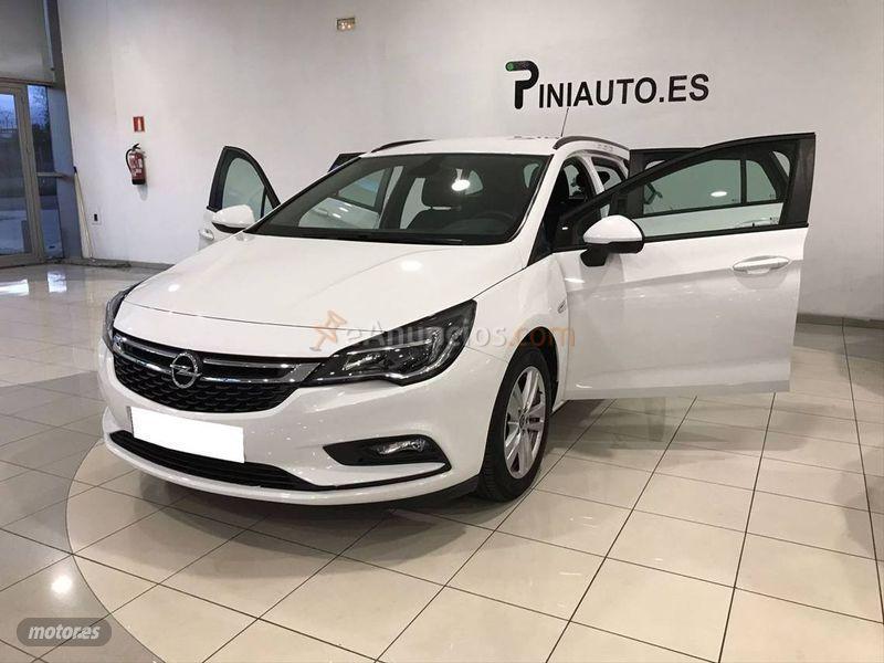 Opel Astra 1.6 CDTi 110 CV Selective ST de 2016 con 78.000 Km por 12.900 EUR. en Madrid