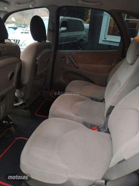 Citroen Xsara Picasso 1.8 16v Exclusive de 2002 con 255.000 Km por 1.500 EUR. en La Coruna