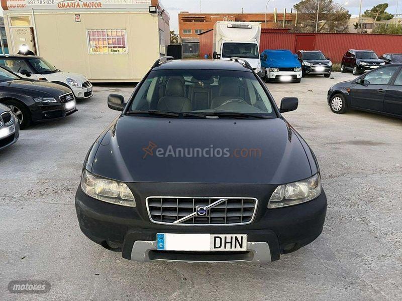 Volvo XC 70 2.4 D5 Summum de 2005 con 326.149 Km por 4.499 EUR. en Madrid