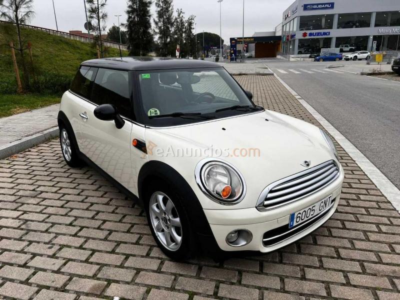 MINI Cooper D 110cv 6 vel. 