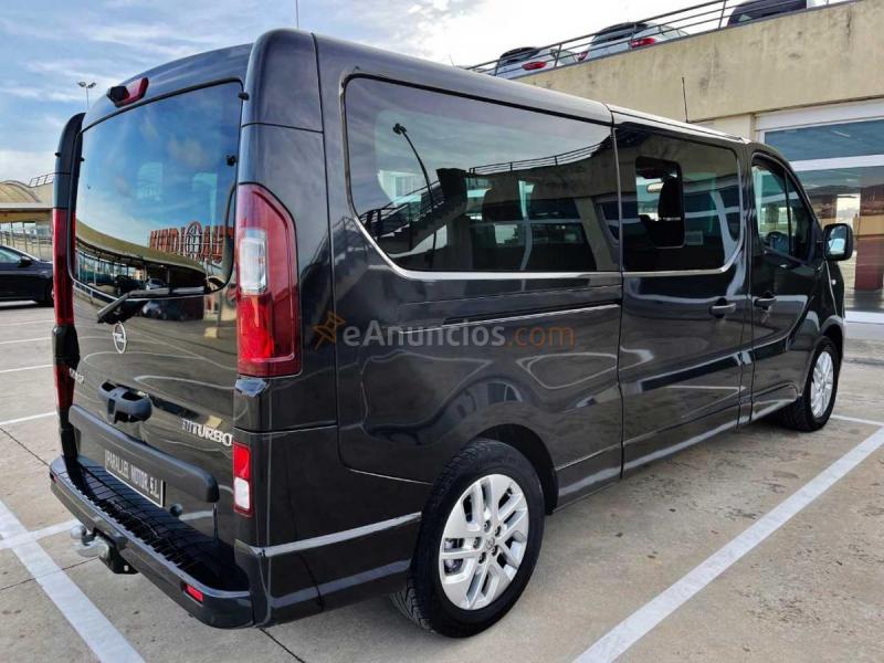 Opel Vivaro 1.6 CDTi 125cv LARGA BITURBO con NAVEGADOR, CAMARA, 9 PLAZAS... 