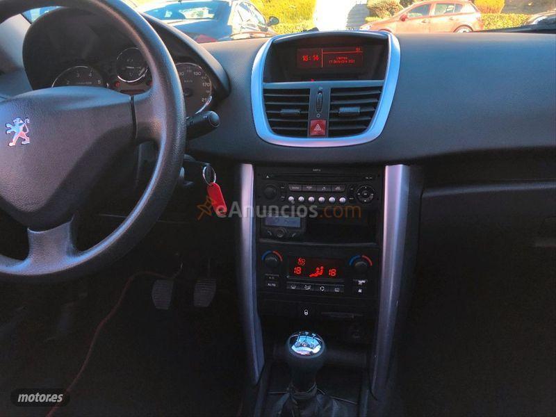 Peugeot 207 CC 1.6 VTi 16v 120 de 2009 con 95.759 Km por 6.990 EUR. en Madrid