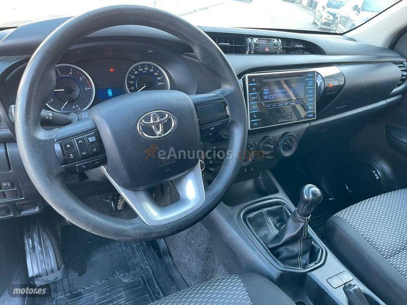 Toyota Hilux 2.4 D4D Cabina Doble GX de 2018 con 179.200 Km por 20.990 EUR. en Ciudad Real