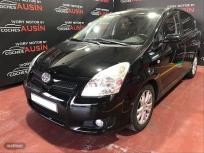 Toyota Corolla Verso 2.2 D4D 136 CV Luna de 2008 con 271.000 Km por 4.800 EUR. en Madrid