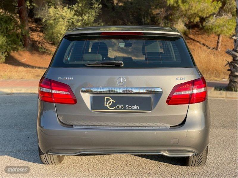 Mercedes Clase B B 200 d Sport de 2015 con 134.000 Km por 17.990 EUR. en Malaga