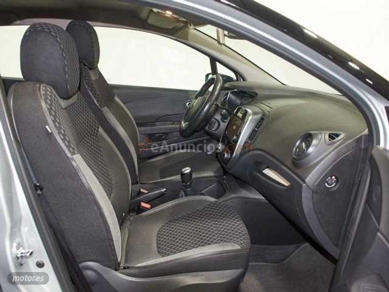 Renault Captur TCe Energy Zen 87kW de 2018 con 17.500 Km por 18.300 EUR. en Cadiz