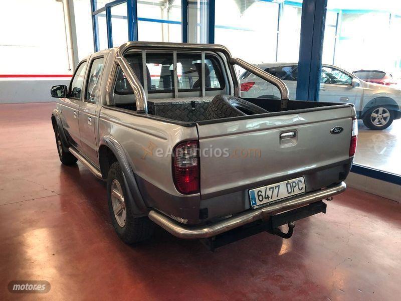 Ford Ranger 2.5 TDi Doble Cabina de 2005 con 280.000 Km por 10.500 EUR. en Jaen