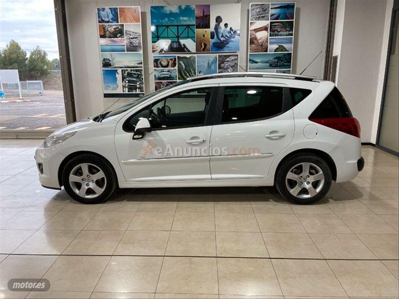 Peugeot 207 SW Confort 1.6 HDI 90 de 2010 con 216.000 Km por 3.900 EUR. en Huesca