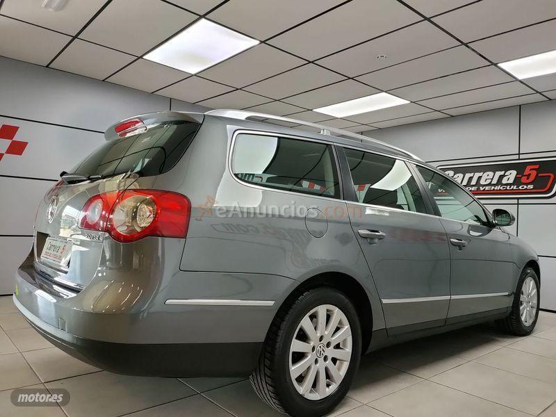 Volkswagen Passat Variant 2.0 FSI Advance Tiptronic de 2007 con 229.000 Km por 5.700 EUR. en Madrid