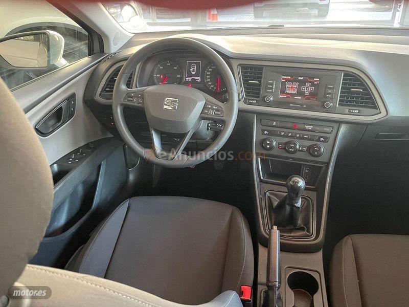Seat Leon ST 1.6 TDI 85kW 115CV StSp Reference de 2018 con 69.999 Km por 14.900 EUR. en Malaga