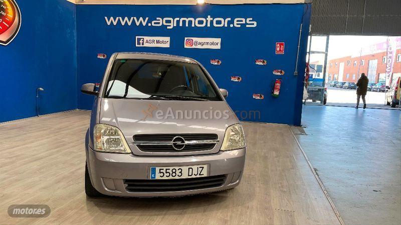 Opel Meriva Enjoy 1.7 CDTi 100 CV de 2007 con 239.000 Km por 3.500 EUR. en Salamanca