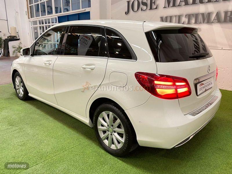 Mercedes Clase B B 180 d Urban de 2016 con 198.000 Km por 14.990 EUR. en Sevilla