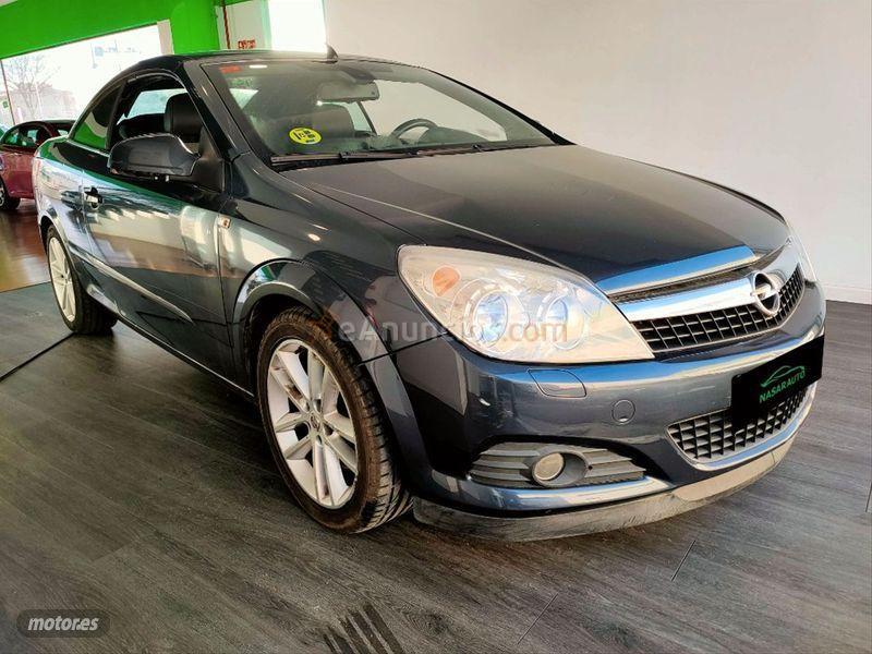 Opel Astra Twin Top 1.9 CDTi Cosmo de 2009 con 165.987 Km por 3.450 EUR. en Madrid