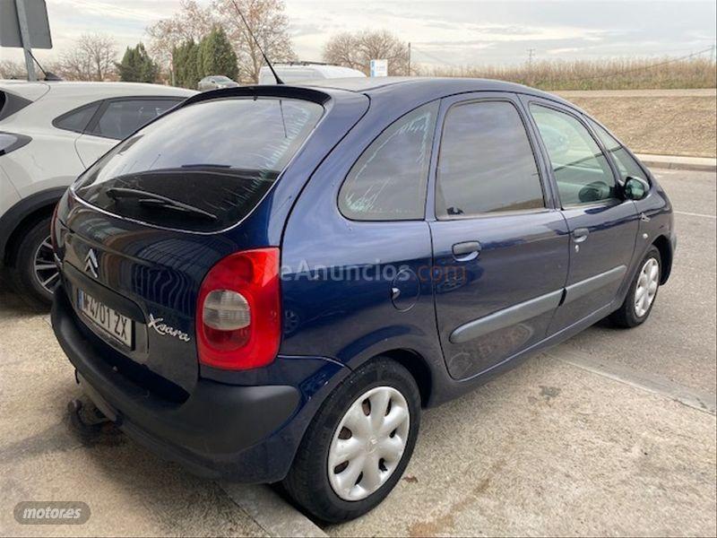 Citroen Xsara Picasso 2.0 HDI de 2000 con 339.600 Km por 2.499 EUR. en Toledo
