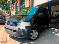 Volkswagen Multivan 2.5 TDI 130cv Startline de 2008 con 269.000 Km por 16.900 EUR. en Barcelona